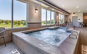 Sleep Inn & Suites Lancaster-Platteville